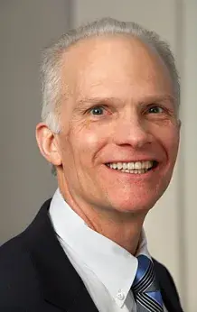 Daniel Pearson Headshot